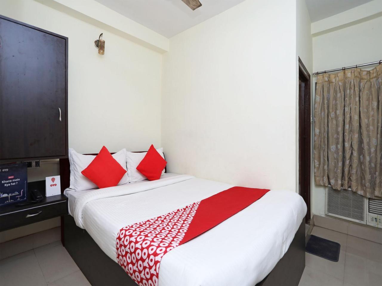 Oyo 13906 Vinita Inn Santragachi Exterior foto